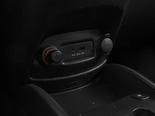 Kia  15