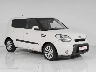 Kia  3
