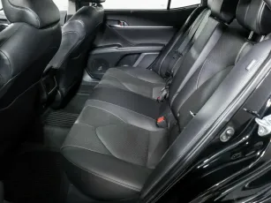 Toyota  17