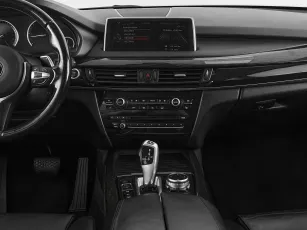BMW  15