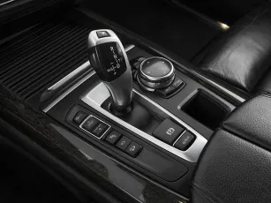 BMW  18