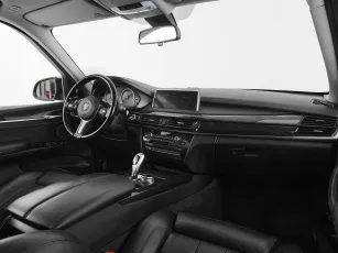 BMW  9