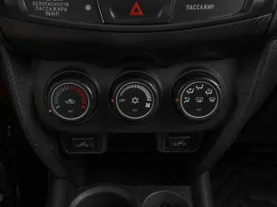 Mitsubishi  14