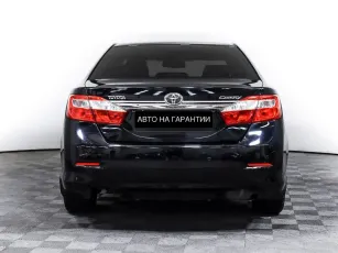 Toyota  6