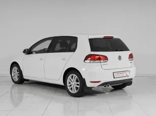 Volkswagen  4