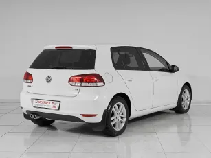 Volkswagen  6