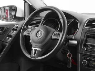 Volkswagen  9