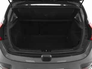 Kia  23
