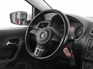 Volkswagen  10