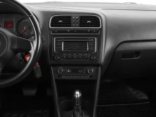 Volkswagen  13