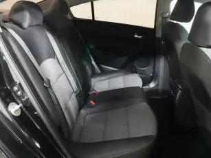 Kia  10