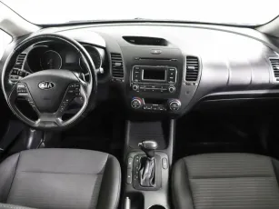 Kia  6