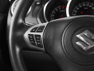 Suzuki  11