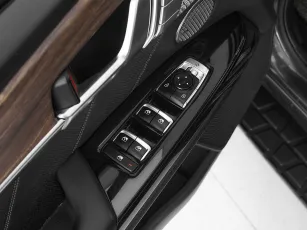 Kia  15