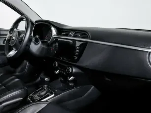Kia  6