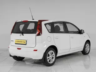 Nissan  6