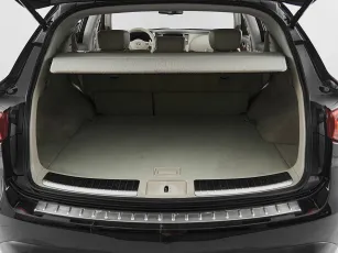 Infiniti  18