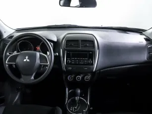 Mitsubishi  11