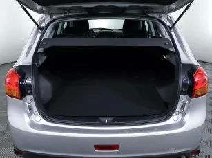 Mitsubishi  16