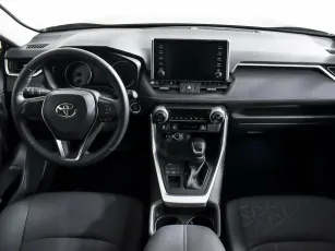 Toyota  11