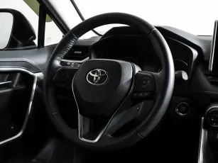 Toyota  13