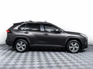 Toyota  4
