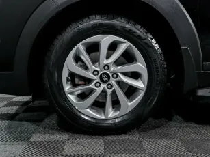 Hyundai  8