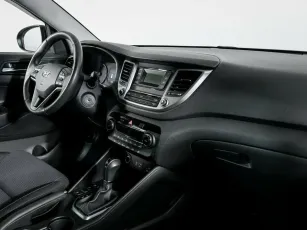 Hyundai  9