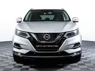 Nissan  2