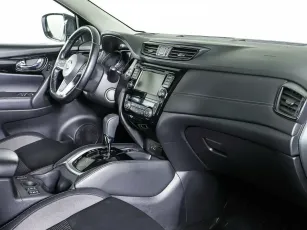 Nissan  9