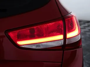 Kia  8