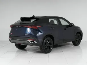 OMODA  6