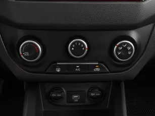 Hyundai  16