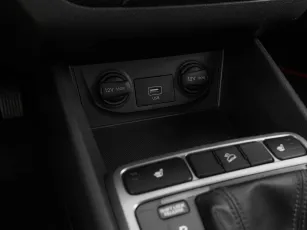 Hyundai  17