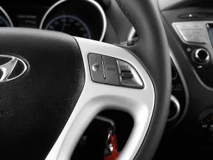 Hyundai  13