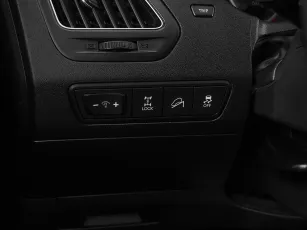Hyundai  14