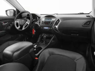 Hyundai  7