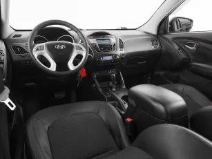 Hyundai  9