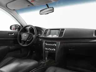 Nissan  7