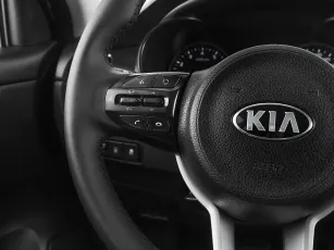 Kia  11