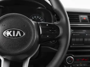 Kia  12