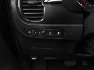 Kia  14
