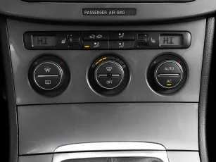 Volkswagen  15