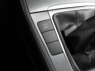 Volkswagen  16