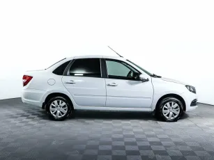 Lada (ВАЗ)  4
