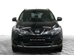 Nissan  2
