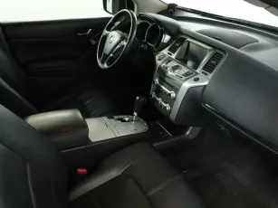 Nissan  7