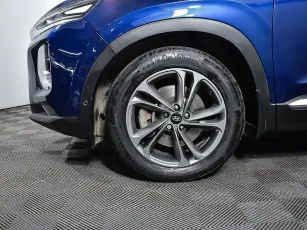 Hyundai  7