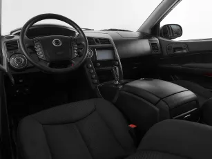 SsangYong  8