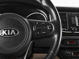 Kia  12